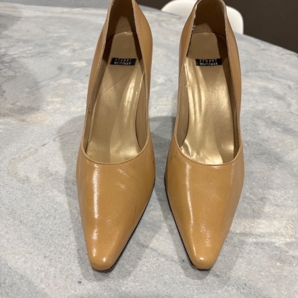 STUART WEITZMAN WOMENS CAMEL PUMP - Picture 13 of 16